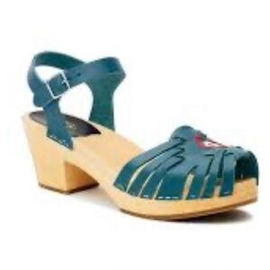 Swedish Hasbeens clogs